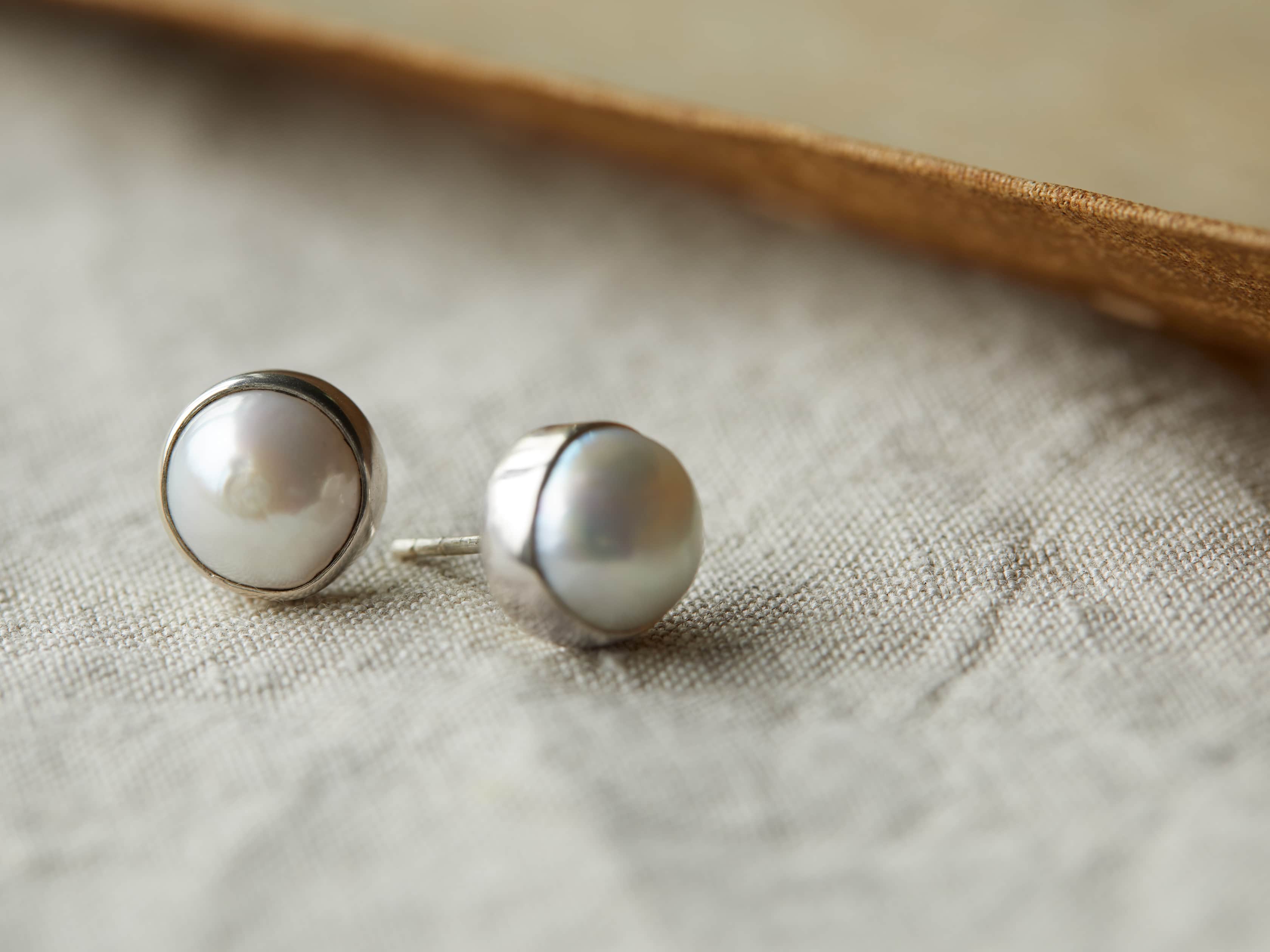Willa Pearl Silver Stud Earrings